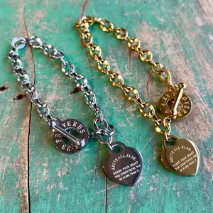 Heart Tag Toggle Bracelet - Adjustable Design with Heart Shape, Ideal for Everyday Wear