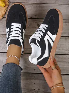 Women's Fashion Casual Sports Shoes, Ideal for Daily Walking, Retro V Stripe Rubber Sole, Versatile Commuter Sneakers, Classic Style