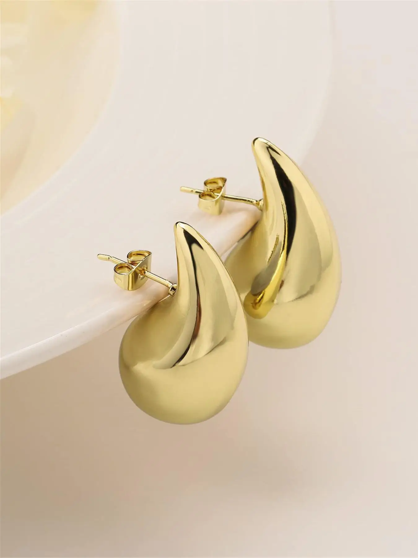 Women's Solid Geometric Design Stud Earrings, Fashionable Novelty Water Drop Shaped Design Stud Earrings, Creative Design All-match Ear Jewelry for Wo