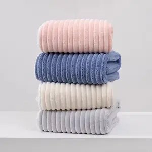 4pcs Microfiber Sports Towels, Quick-Drying Soft Breathable, Perfect for Gym Sweat Yoga Cycling Swimming, Essential Workout Towel for Men Women