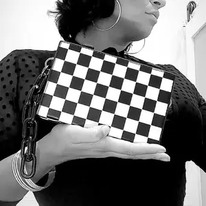 Box Crossbody with Chain Strap Design, Black and White Striped or Checkered Pattern, Versatile and Stylish Accessory