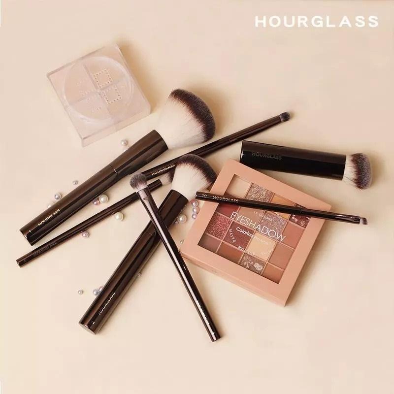 Hourglass Makeup Brush Set & Kit Include Powder Foundation Concealer Lip Blusher Bronzer Eyeshadow Eyeliner Highlight