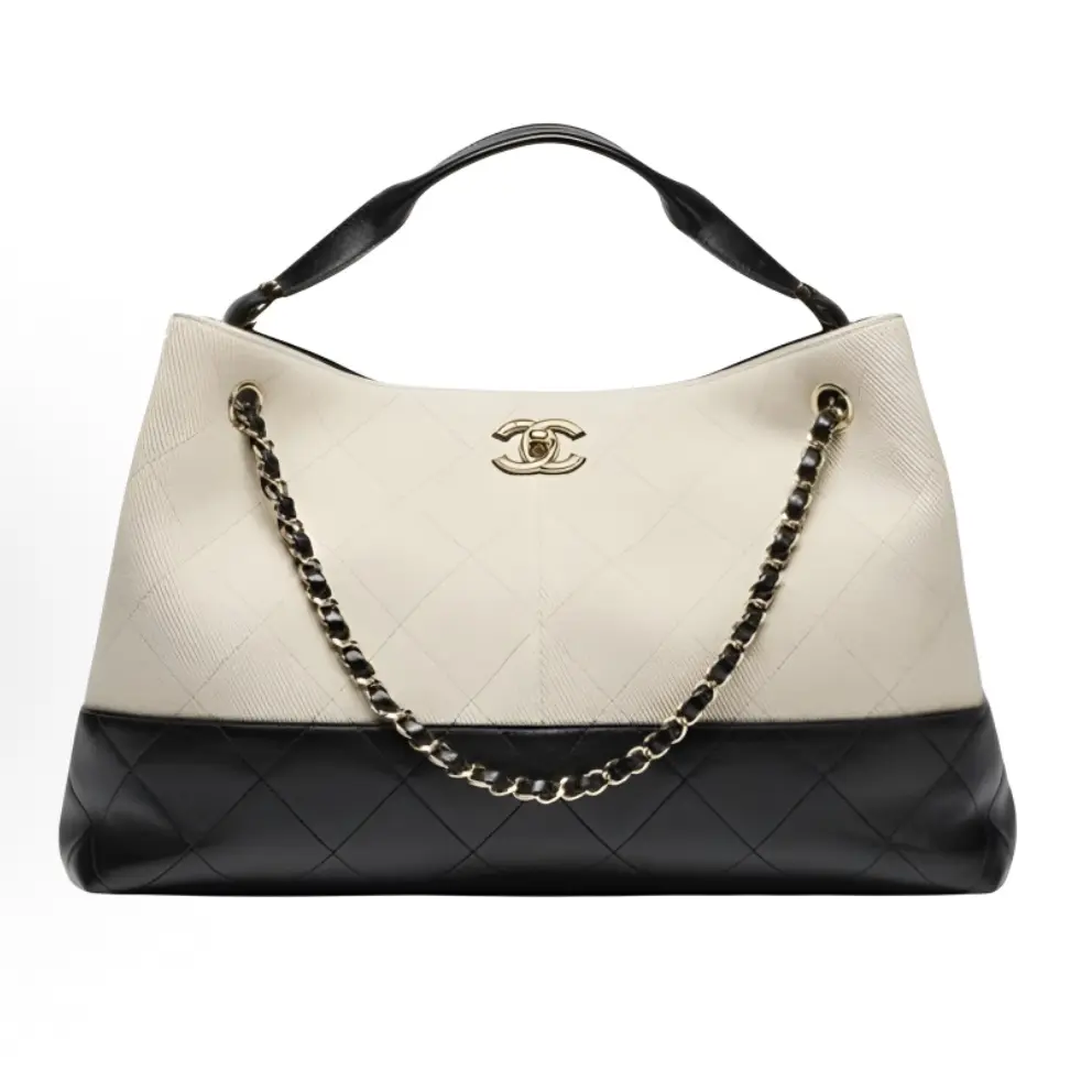 Pre-owned CHANEL 26S Logo Lambskin Handbag (Beige & Black)