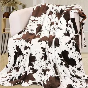 Comfortable Cow Print Plush Flannel Blanket - Soft, Warm, Lightweight, 100% Polyester, Comfortable for All Seasons, Suitable for Sofa or Travel, Cute Brown and White Design