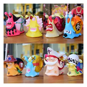 One Piece Transponder Snail Figurine Anime Toy Figurine Monkey D. Luffy Figure, Doflamingo, Ace, Trafalgar Law Jinbe Blackbeard, Big Mom, Whitebeard