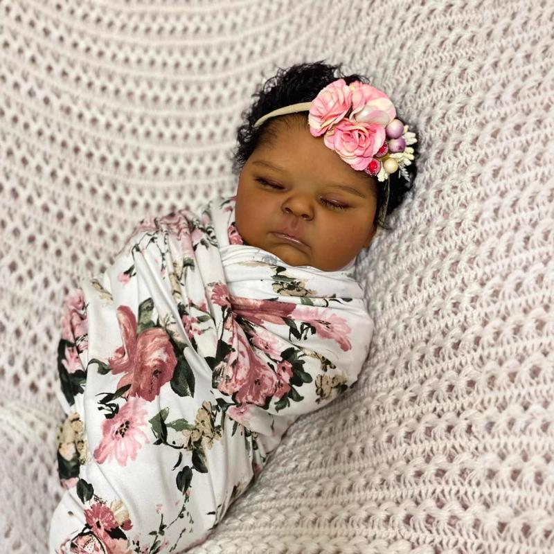 Lifelike Reborn Baby Dolls 20 inch 50 cm Realistic Mixed-Race Baby Girl Doll Black African American & Biracial Reborn Toddler with Hand-Rooted Curls, Soft Cloth Body & Outfit Set