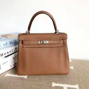 Pre-owned HERMÈS Leather tote bags Hermes Kelly 25 Togo 37 Gold (9p3)