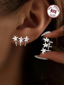 A pair of S925 sterling silver women's earrings with three flower synthetic cubic zirconia design, luxurious and elegant, suitable for Mother's Day and Valentine's Day gifts, suitable for dinner wear Artificial Zirconia Earrings