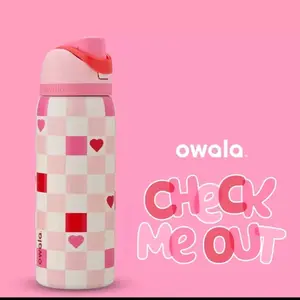 Owala FreeSip Insulated Water Bottle 32oz – Check Me Out | Valentine's Day Special Edition | Leak-Proof, Built-In Straw, Stainless Steel | Pink Checkered Heart Aesthetic Tumbler for School, Gym & Travel