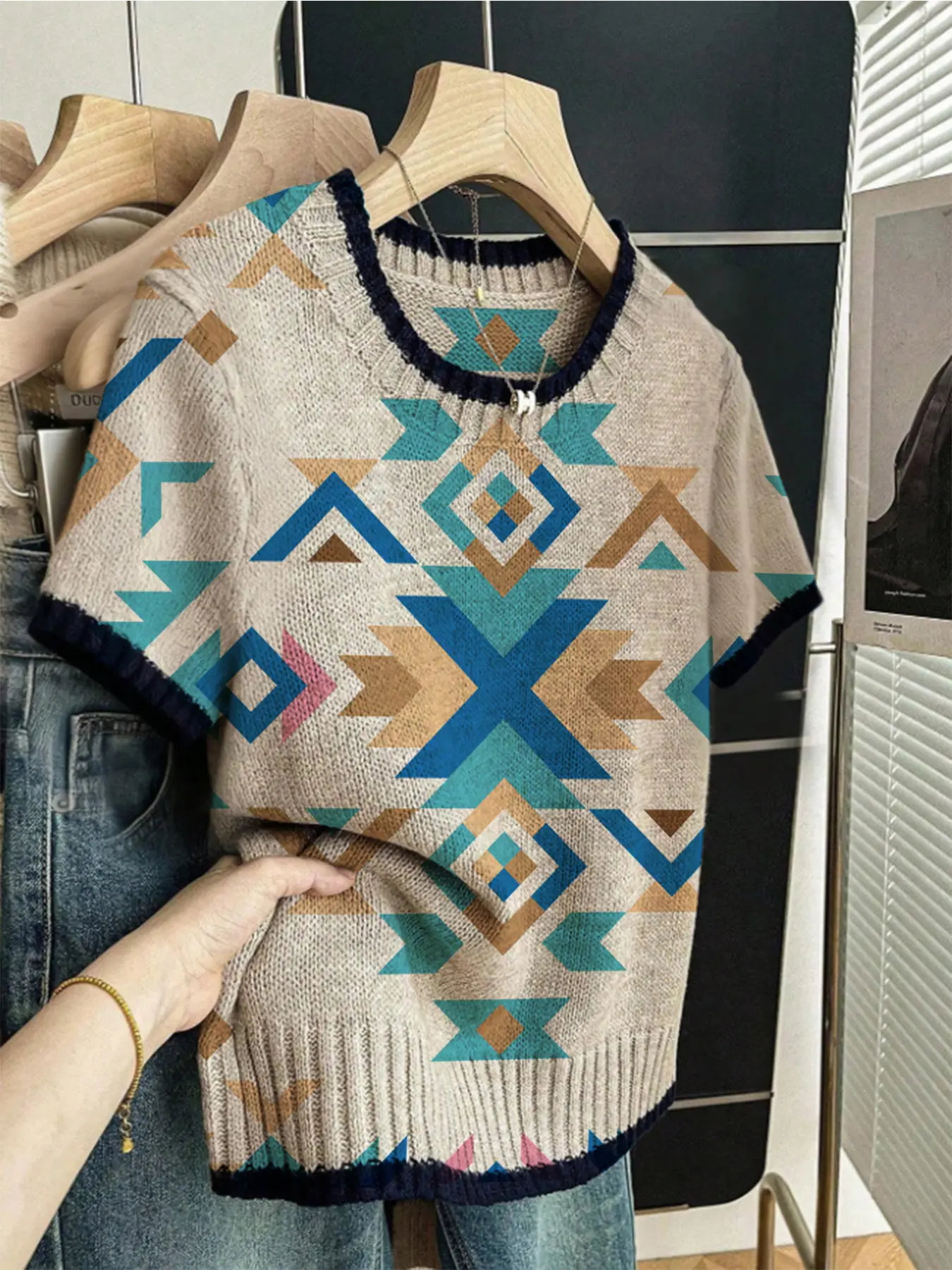 Women's Vintage Workwear Ethnic Geometric Patchwork Print Round Neck Sweater, Casual Short Sleeve Knit Top for Spring Summer Fall