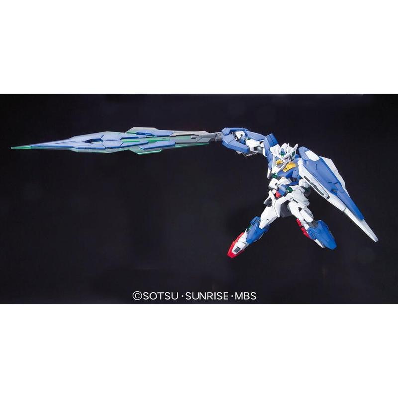 Bandai Hobby Gundam 00 Qan[T] Quanta MG 1/100 Scale Model Kit