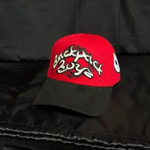 Backpack Boyz y Thirty One Hats ️