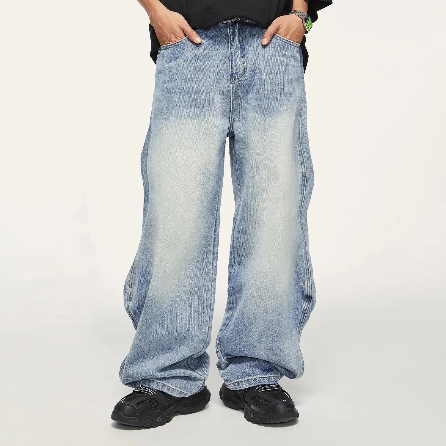 inflation Menswear Loose Fit Jeans with Wavy Pattern, Retro Streetwear Style Cotton Blend Denim Pants for All Seasons, Casual, Trouser, Gradient, Loose Straight Jeans, Cotton Denim Men's Jeans