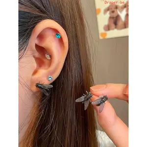 Realistic Fly Insect Stud Earrings Creative Gothic Lightweight Stylish Jewelry For Women Daily Casual Wear