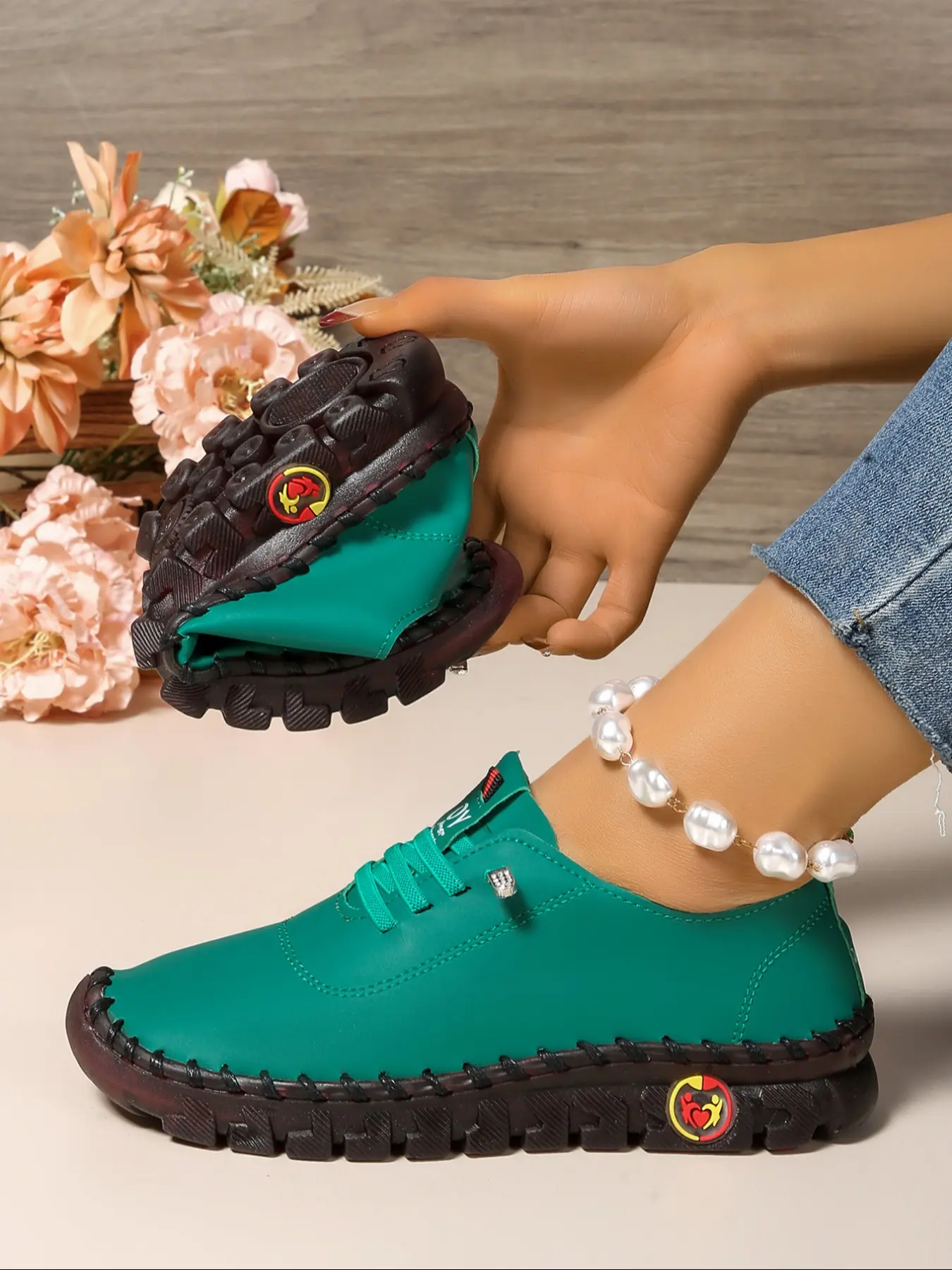 Women's Lightweight Foldable Casual Shoes, Blue Color, PU Leather Upper, Rubber Sole, Spring & Fall Fashion Sneakers, Casual Sneaker Flat