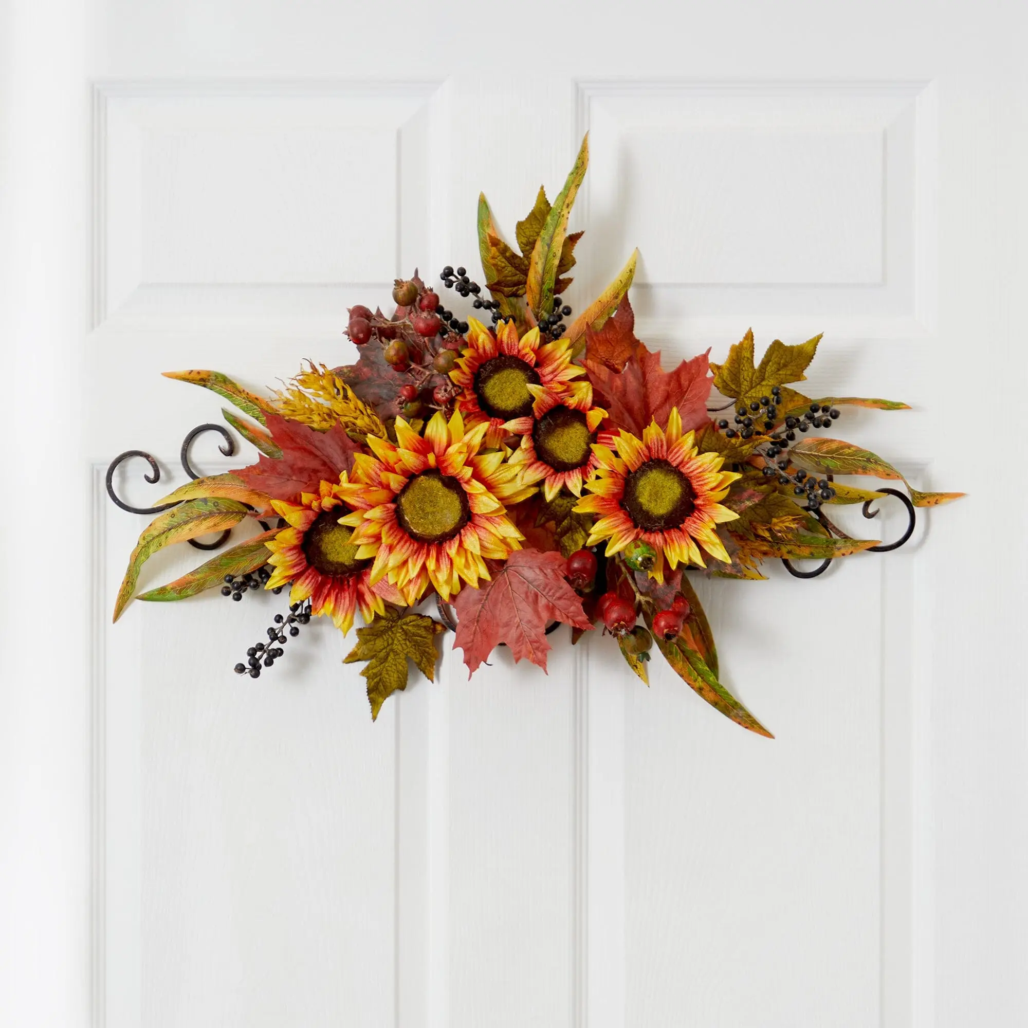 Sunflower Swag with Metal Frame - Home Decor Hanging Ornament, Indoor Decoration, Mountable Ornaments Decor, Hanging Sculpture, Hangable
