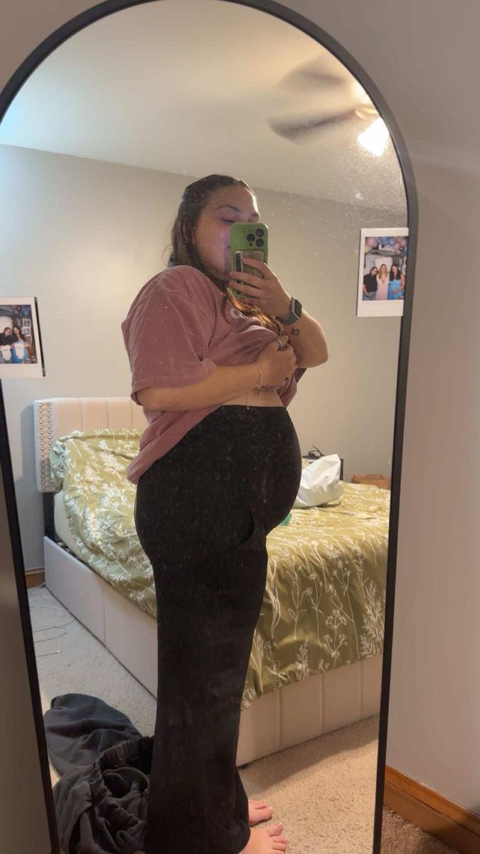 Item: Black, XL, 28 Inseam