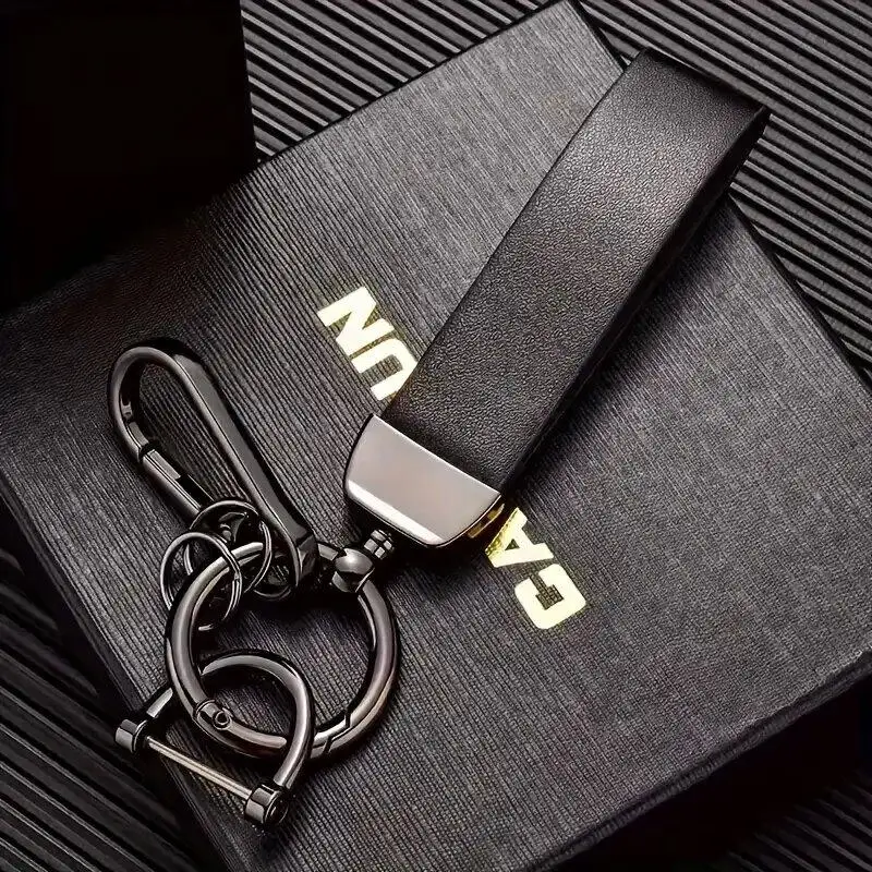 Faux Leather Woven Rope Car Keychain, Zinc Alloy Horseshoe Buckle Metal Pendant, Car Interior Accessories for Men & Women