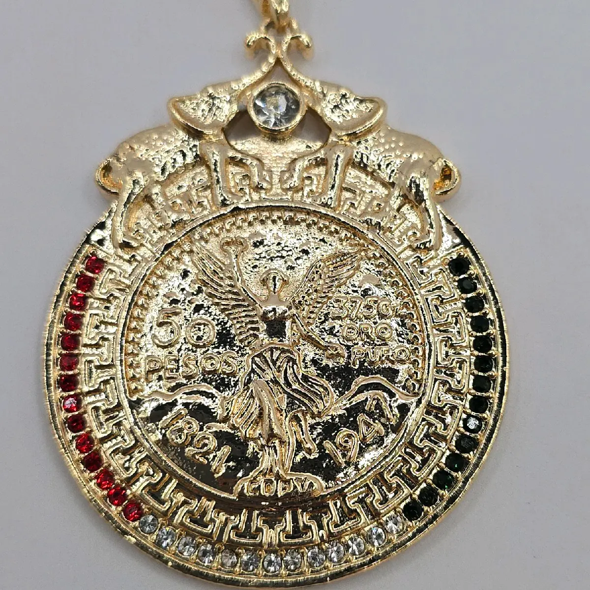 Cementerio pendant with elephants gold-plated colors stones 3x3 big pendant no chain