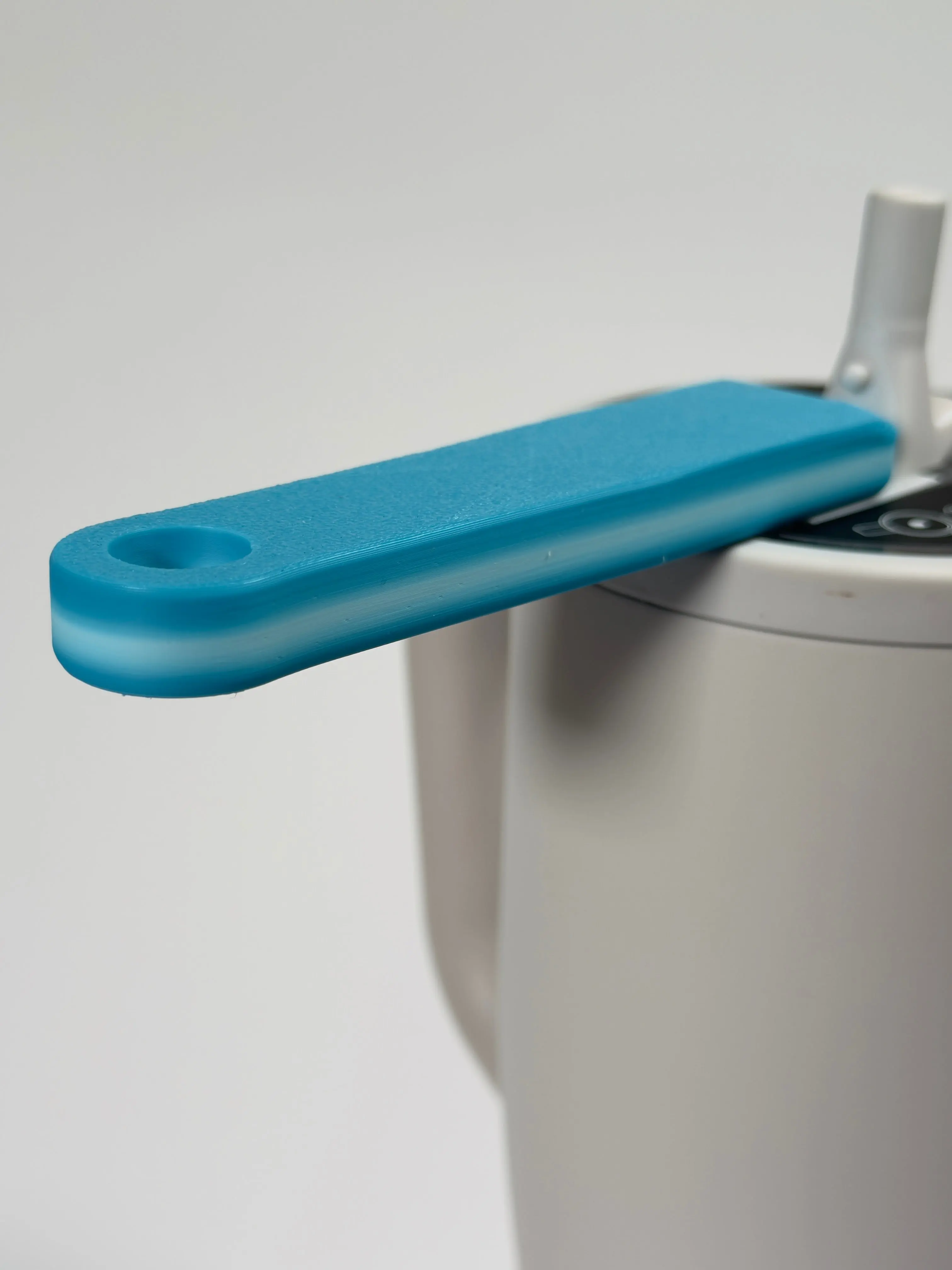 jugShaker by jugForce - 3D Printed Handle for Ice Shaker Legend 40oz & 32oz Tumbler Precision Engineered for Stuck Lids Free Delivery in US Drinkware Cup Mug Opener Bottles Opening Tool No More Broken Nails Helps prevent hand strain, Grip Holder Drinkware