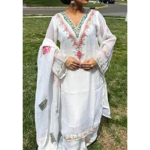 “Doodh” Suit
