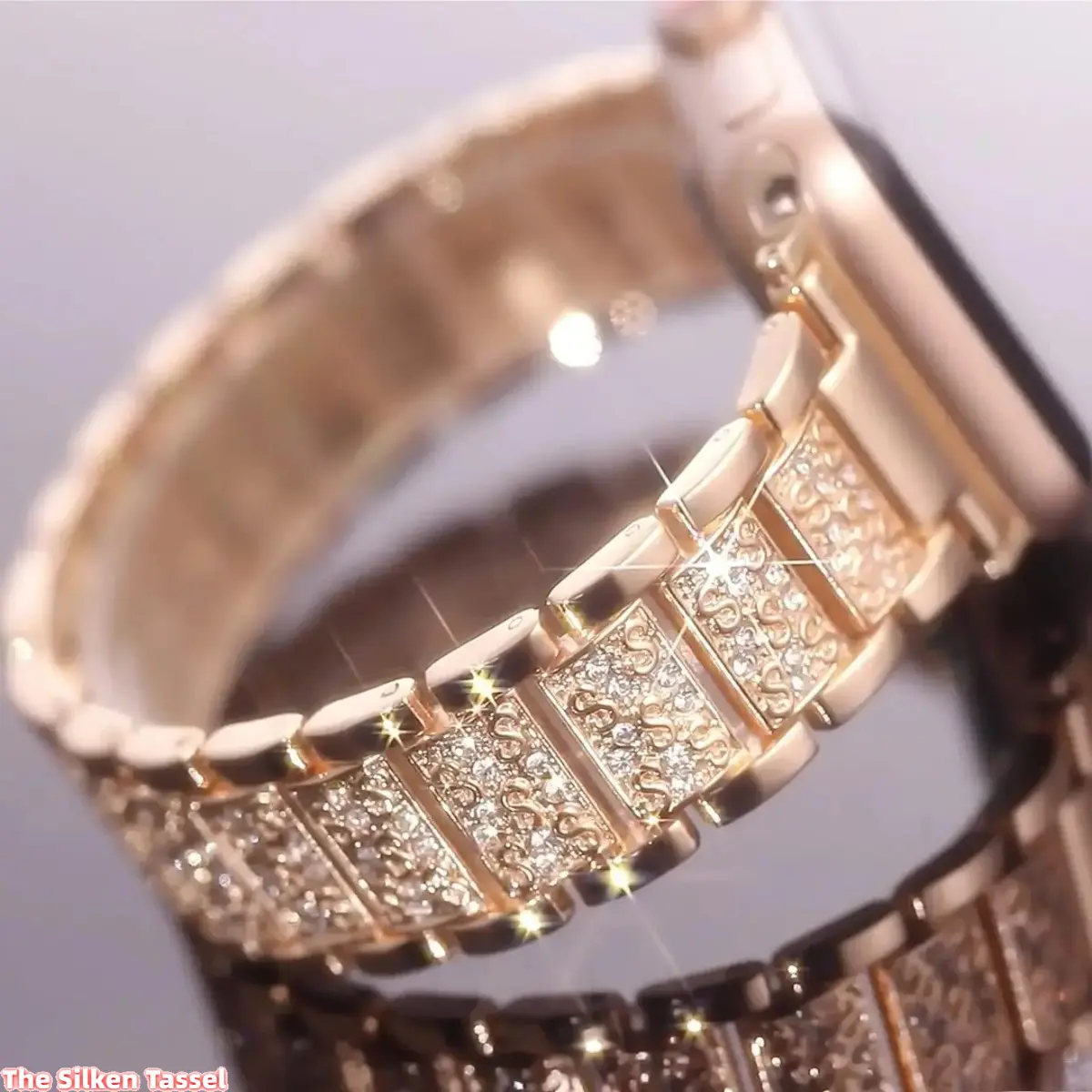 2026 Trend 3-Bead All-Diamond Luxury Elegant Sports Wristband, Women's Adjustable Sparkling Metal Accessory, Wearable Compatible with All Apple Watch Models (38mm-46mm, Watch Not Included)