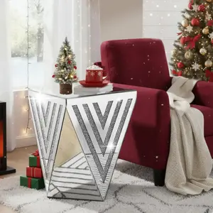 Mirrored Accent End Table, Crushed Diamond Side Table, Inlaid with Crystal Diamonds, Feature Glass Tops and Silver Frames, Making Them Suitable for Living Rooms, Corner Decoration, Bedrooms