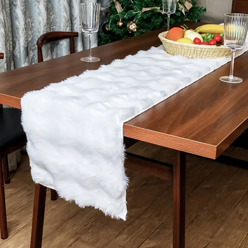 1pc Christmas Imitation Rabbit Fur Bubble Velvet Table Runner—Soft & Comfortable, Multi-Scene Use, Multiple Sizes Available, Elegant Table Decor