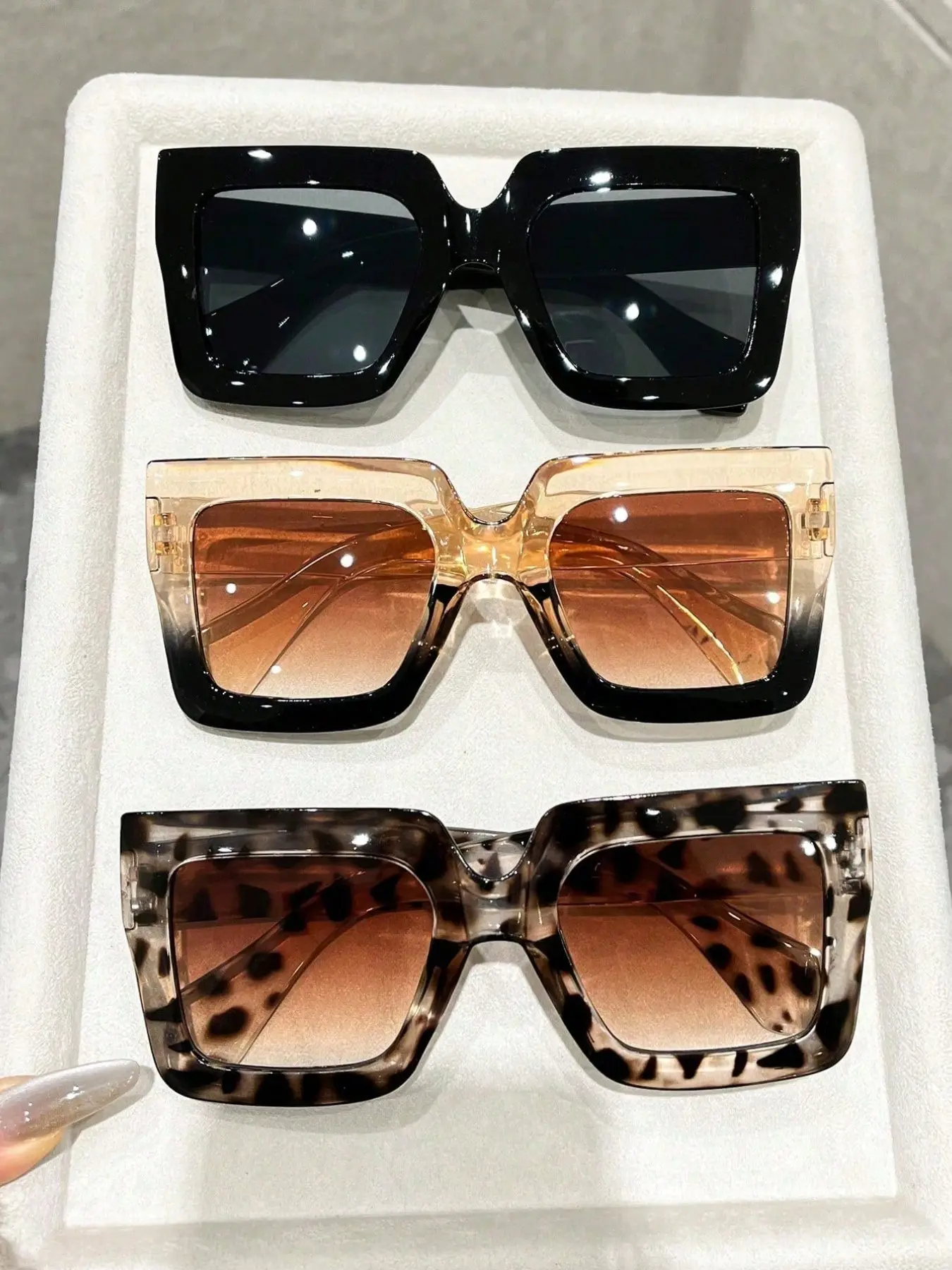 Women's 3pc Plastics Geometric Oversized Fit Full Frame Leopard Print Classic Retro Trendy Square Sunglasses, Perfect for Dance Parties & Outdoor Events