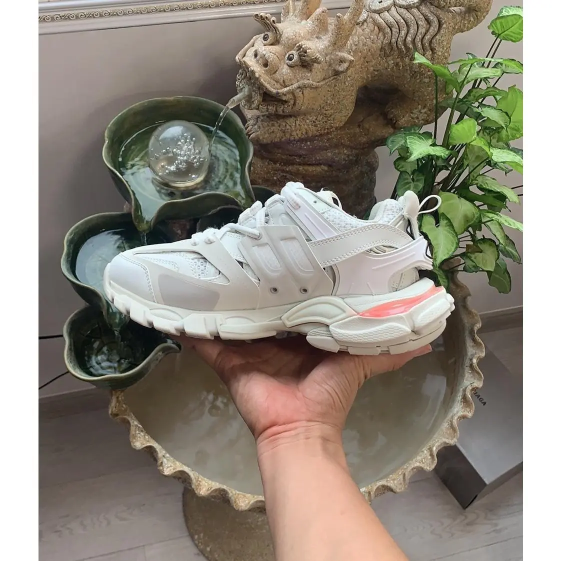 Trendy Chunky Platform Sneaker, Unisex Synthetic Athletic Sports Shoes with a Thick Height Increasing Tire Tread Sole, Walking Shoes, Footwear, Trainer, Casual Wear, Increased Heel, Thick Sole, Lace-Up, Multi-Size