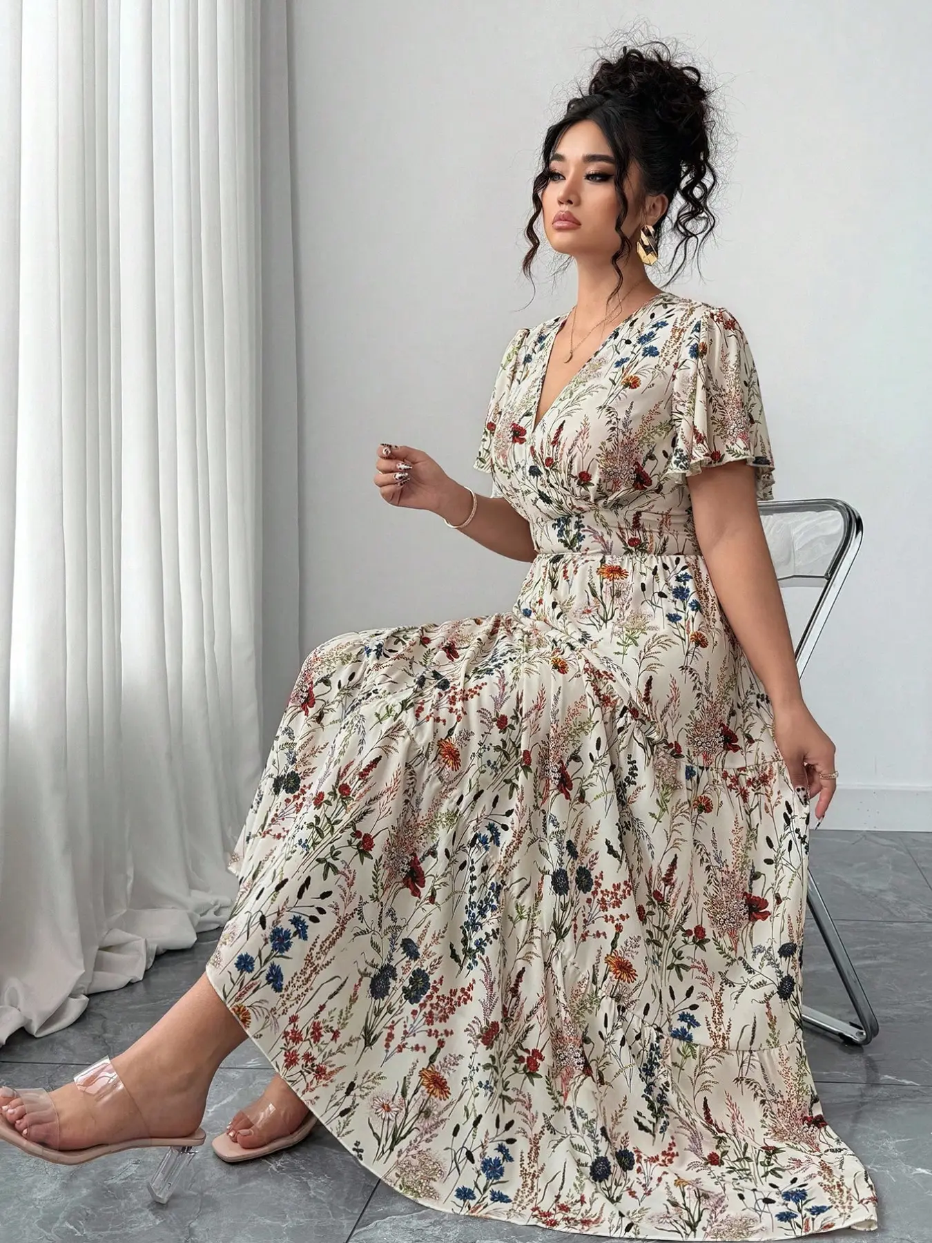 Women's Plus Size Floral Print Long A-Line Flowy Bohemian Elegant Chic Summer Dress, V-Neck Short-Sleeve High-Waist Slim Fit Dress for Weddings, Office and Casual Wear, Summer Wedding Guest Dresses