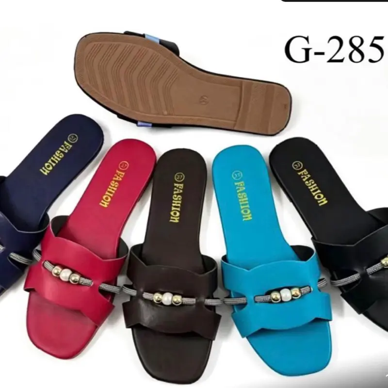 Mixed Sandals CR-8016-1A Footwear for 12 pairs Walking Shoes Comfortable & Versatile Design
