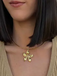 The "Alexandra" Wire Choker