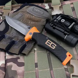 New Bushcraft Camping Folding Pocket Knife Survival Outdoor Knife Carry Rescue Cutting EDC Tool 5Cr13Mov Blade Rubber Handle