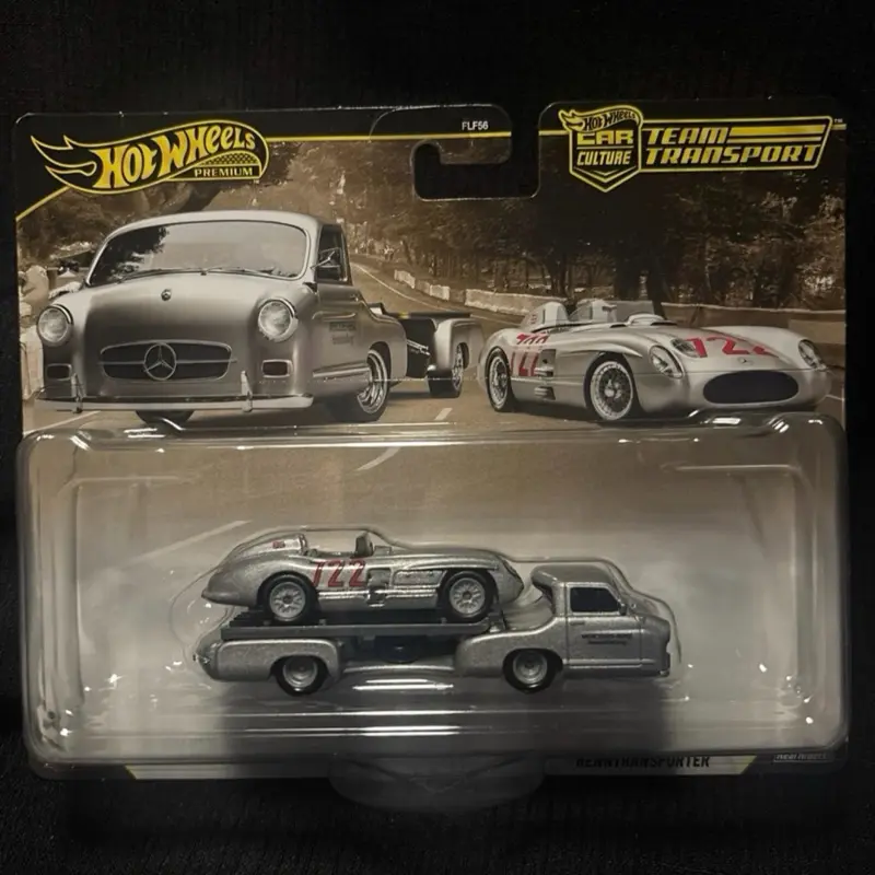 Hot Wheels Team Transport - Mercedes-Benz 300 SLR and Renntransporter