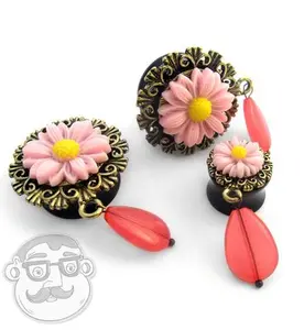Pink Daisy Flower Dangle Plugs