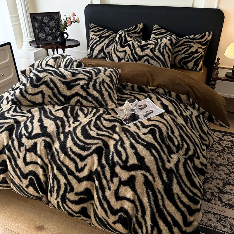 Luxury Faux Rabbit Fur Leopard 3pcs Bedding Set, Soft Bedding Sets, Ultra Soft Warm All-Season Duvet Cover with Zipper Closure + 2 Pillowcases, Solid Color, Cozy Bedroom/Living Room/Dorm Bedding Décor, Perfect Birthday/Housewarming Gift