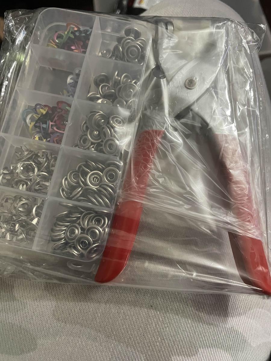 Item: 100 set + 1 pcs tongs 