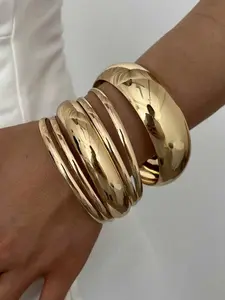 6 Vintage Elegant Wide Metal Bracelets for Women, Perfect for Daily Wear, Parties, Vacations, Ideal Gift, Boho Style, Stacking Bangles, All Seasons, Bangles Bracelets Set