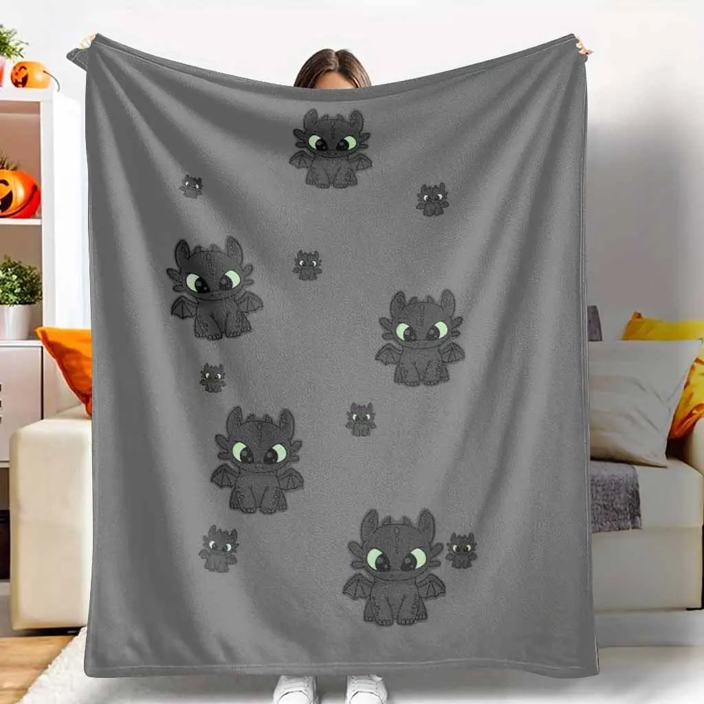 Cute Toothless Dragon Flannel Blanket Cartoon Night Fury Print Super Soft Cozy Lightweight Warm for Sofa Bed Travel Camping Home Decor Gift for Dragon Enthusiasts tiktokshopspringglowup