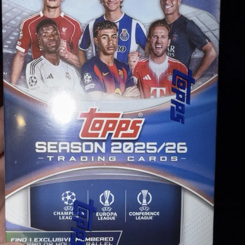 2025/26 Topps Flagship UCC Blaster