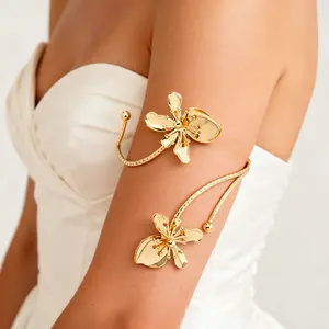 Elegant Flower & Leaf Bridal Armlet - Adjustable Floral Arm Cuff Jewelry for Brides & Bridesmaids