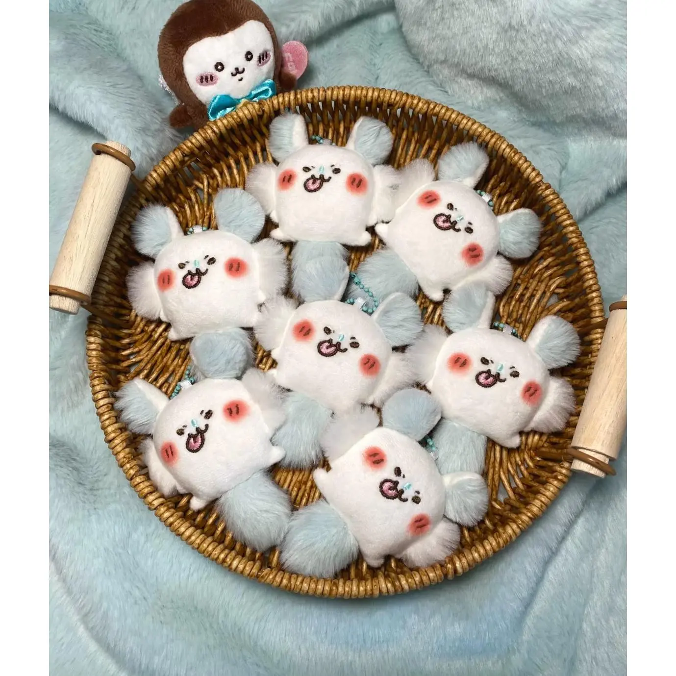 Chiikawa Momonga Small Unisex Plush Pendant - Cute Blush-Faced Collectible, Plush Fabric Hanging Decor for Backpack, Mobile Phone Gift (Home Decor), Collectibles, Collectible Toy