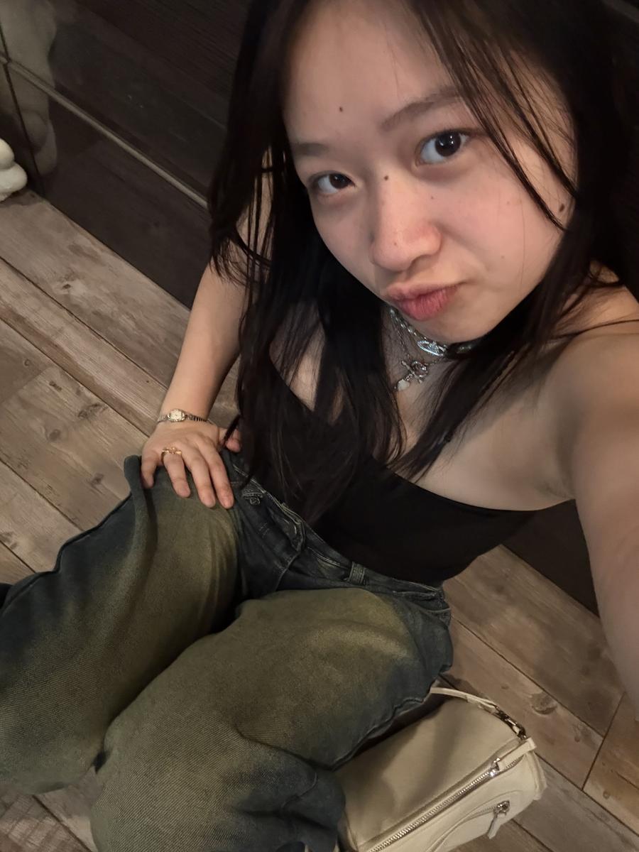 Item: Medium Wash, XS