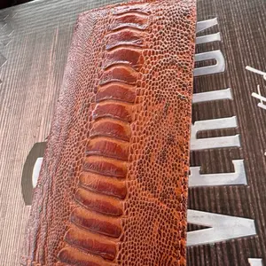 Long wallet ostrich leg print