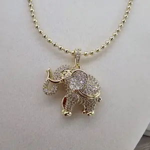 (27) Elephant necklace with chain 14kgoldplated