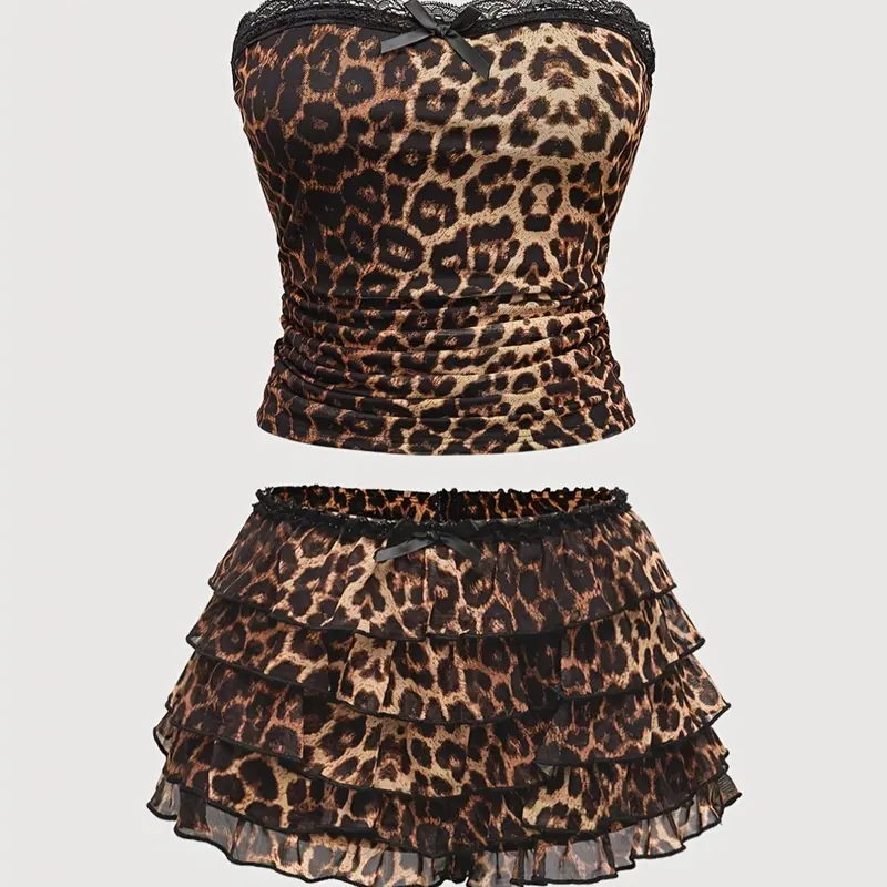 Women's Leopard Print Contrast Lace Tube Top & Ruffle Trim Shorts, Casual Fashion Cozy Two-piece Set Lace Outfit for Daily Outdoor Wear, Ladies Clothes for All Seasons, Womenswear