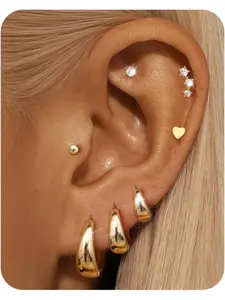 7 Pairs Gold Hoop Earrings for Women Silver Gold Hypoallergenic Flat Back Earrings Trendy 14K Gold Plated Chunky Gold Earrings Lightweight Earring Stacking Set Cartilage Hoop Stud Earring Stacks Set