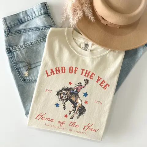 Comfort Colors 4th Of July Vintage Graphic Tee USA Fourth Of July Yee Haw T-shirt Cowboy Tee Western 4th Of July Land Of The Yee Tshirt