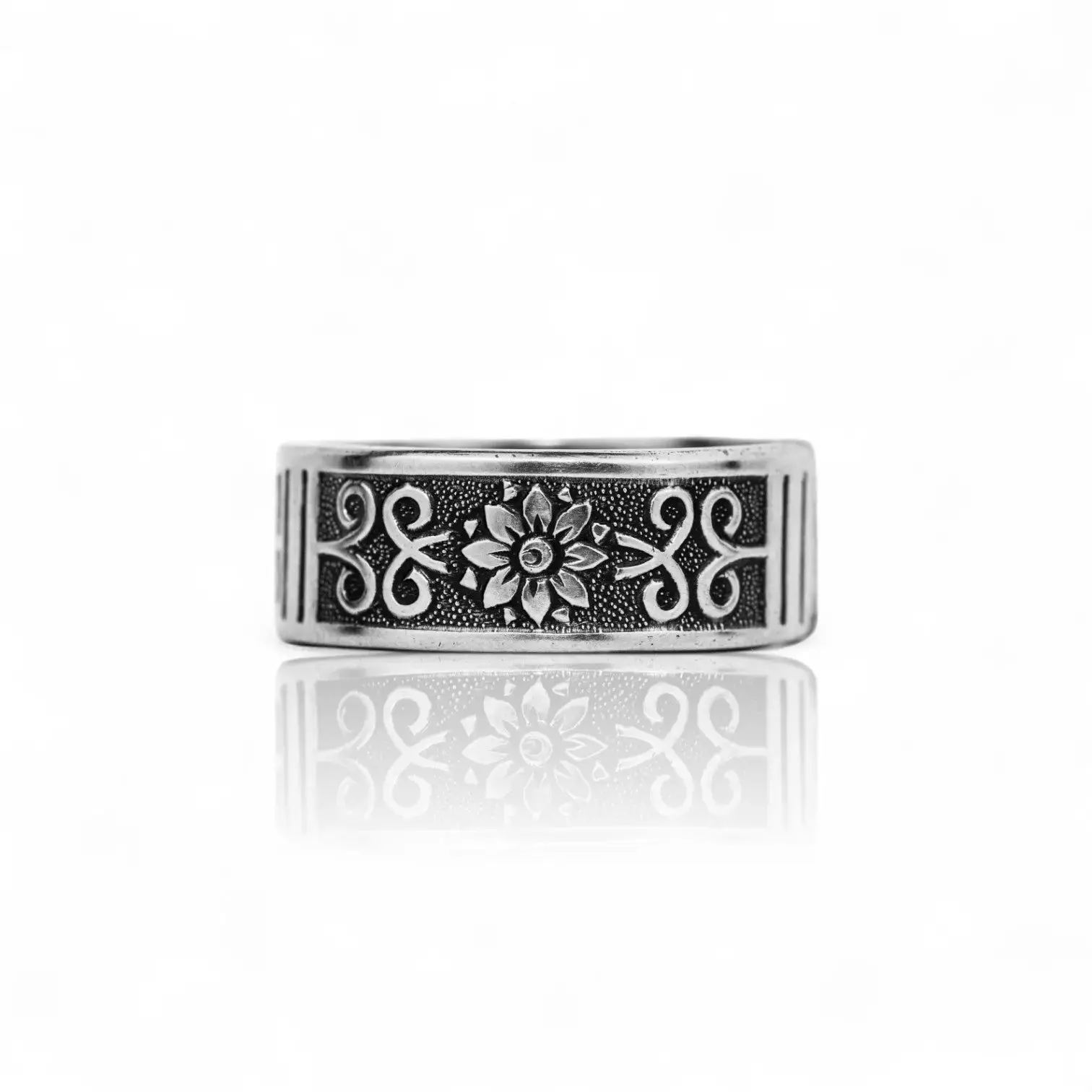 Golden Sunburst - Handcrafted Stainless Steel Geometric Spoon Ring